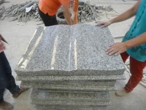 Надгробная плита над могилой могильника G623