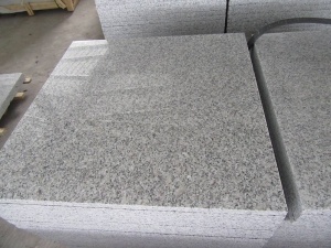 Гранитный строительный материал G602 серого цвета использует тонкие плитки