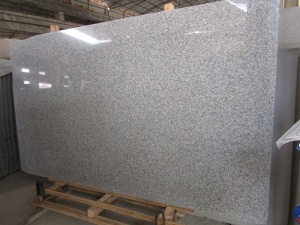 Популярный светло-кристаллический серый гранит G623 полированная плита