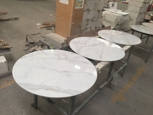 Калакатта белый полированный мраморный стол
